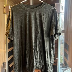 Lululemon All Yours boyfriend tee, olive, size 10